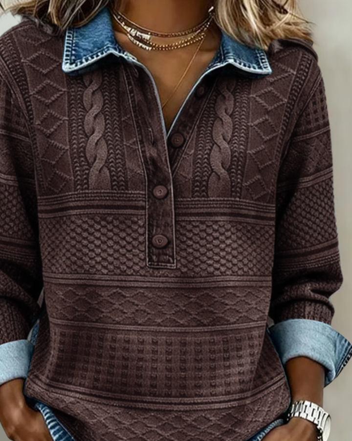 LILLIAN – HAUT EN TRICOT AVEC BOUTONS EN DENIM TEXTURÉ
