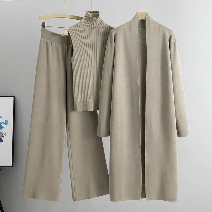 Vaine – Ensemble Élégant de Trois Pièces
